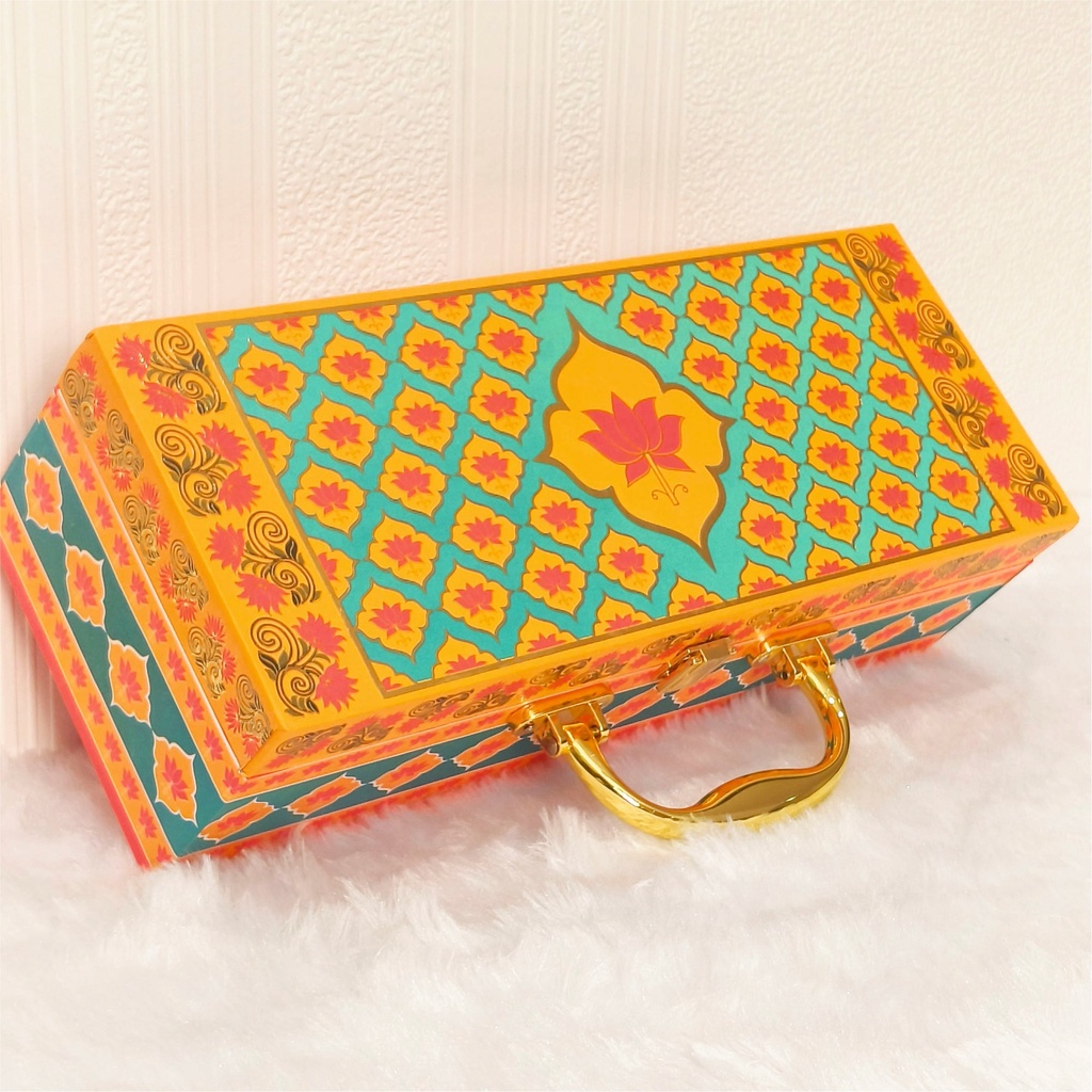 Mdf Premium Luxuries box With 3 salsa jars (13x5x3.5 Inches) 3JAR10009