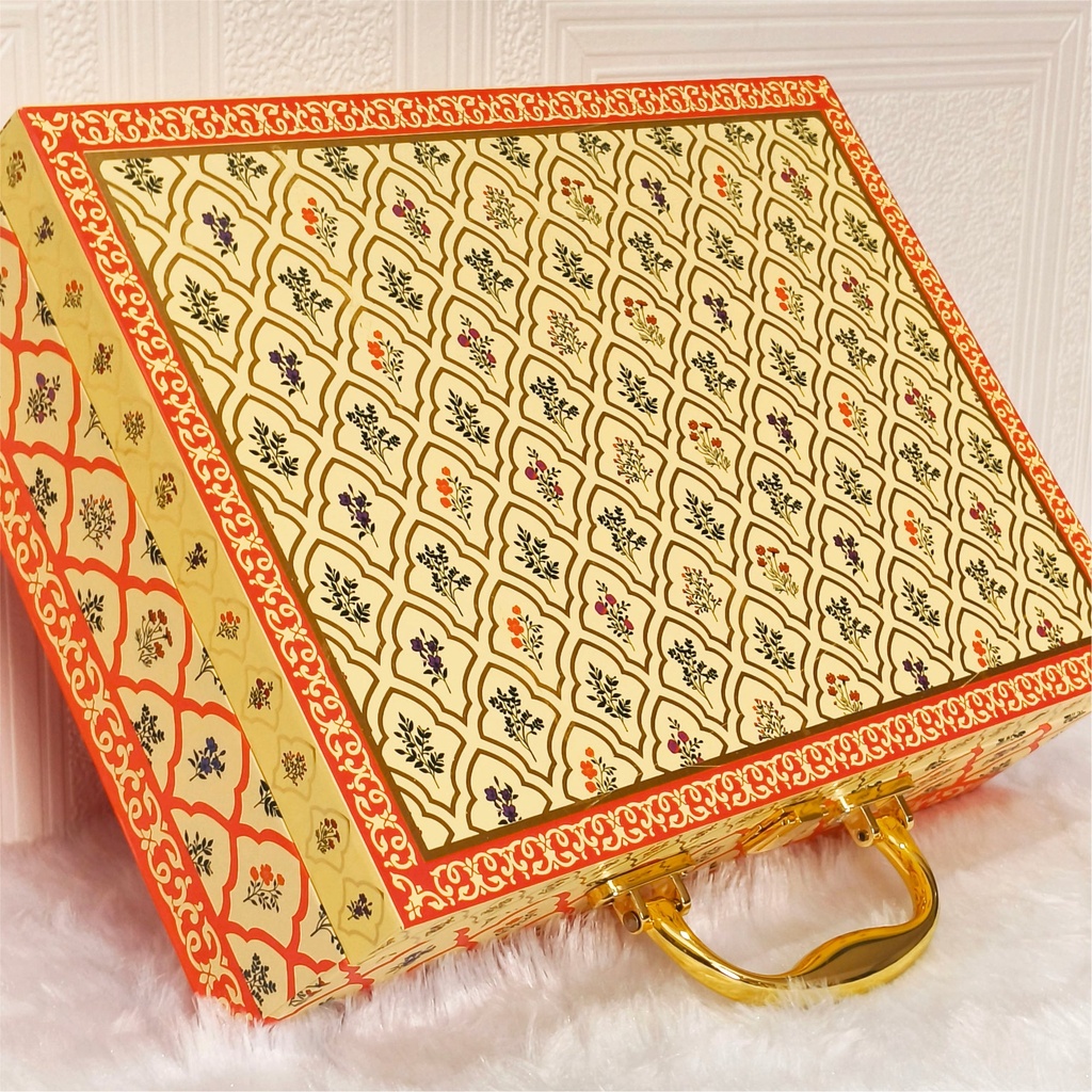 Mdf Premium Luxuries box With 6 salsa jars (9.5x13x3.5 Inches) 6JAR10012