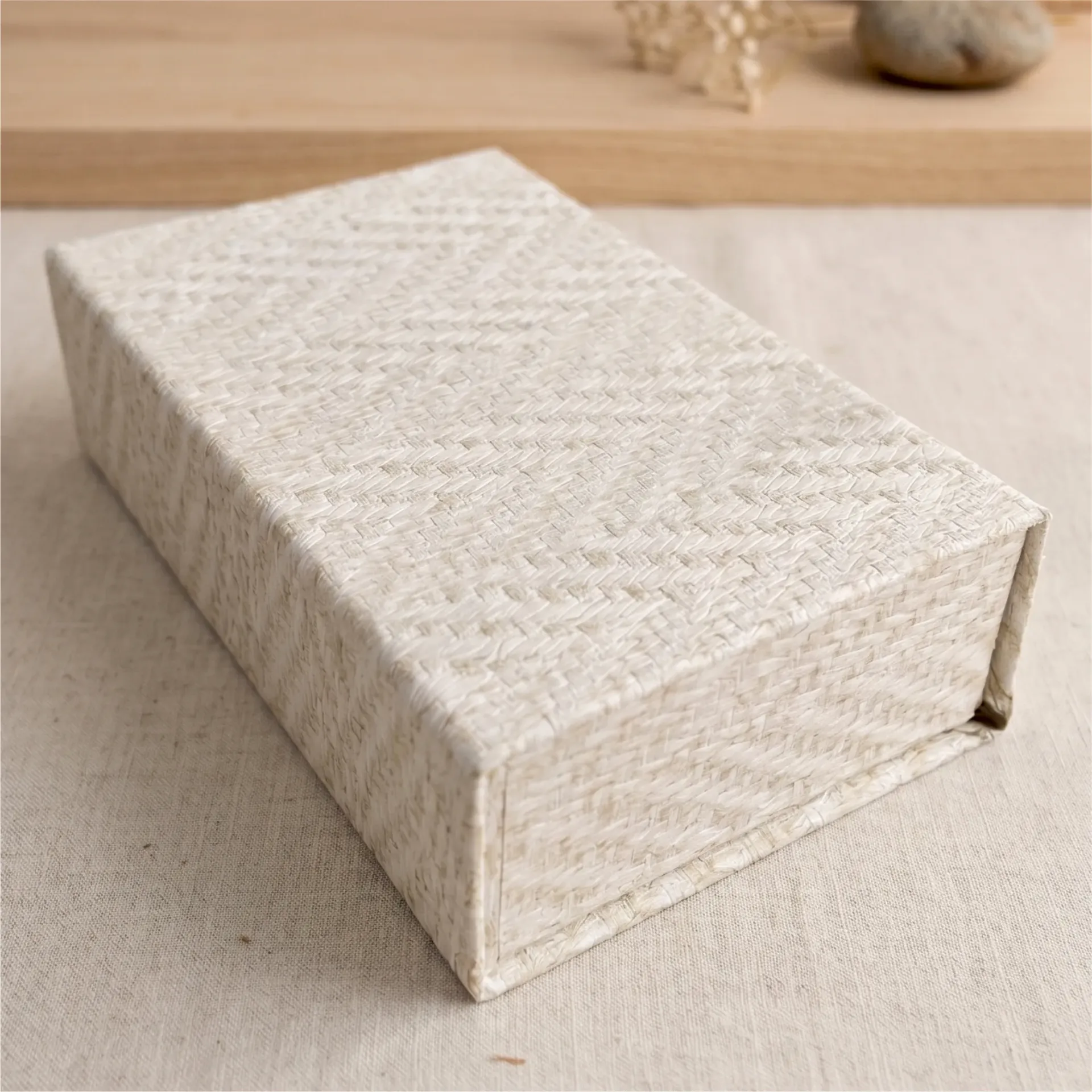 Magnetic Textured finish Perfume Box | 7.5x4.75x2 inches / TP03